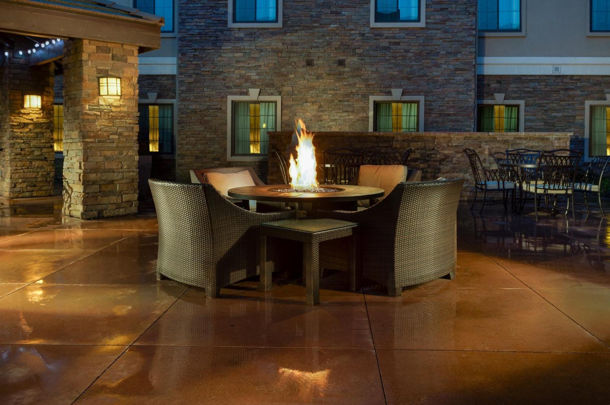 Staybridge Suites Sacramento-Folsom By Ihg Extérieur photo