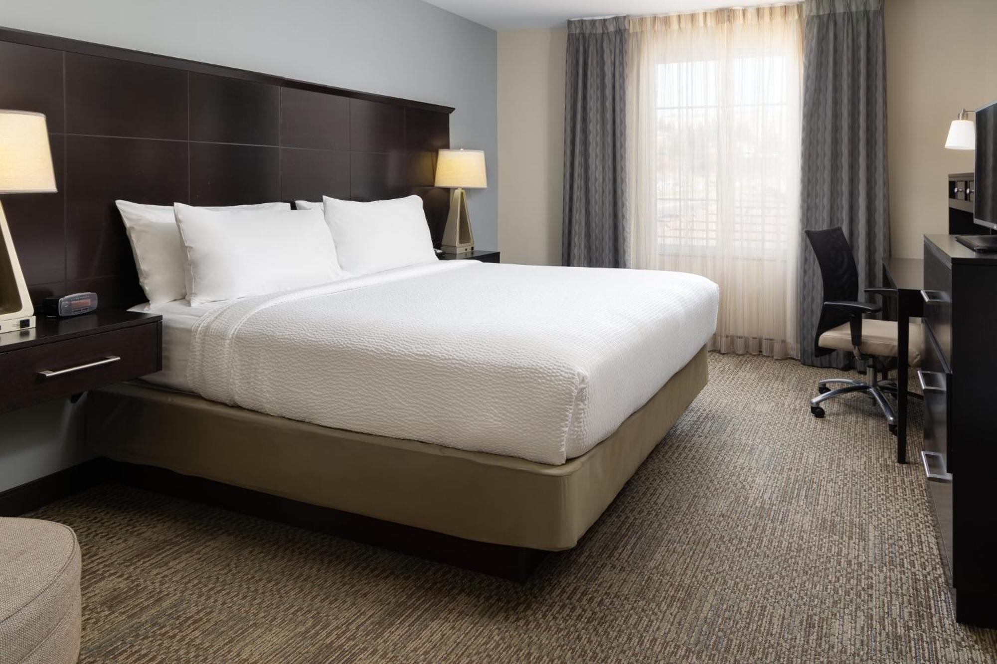 Staybridge Suites Sacramento-Folsom By Ihg Extérieur photo